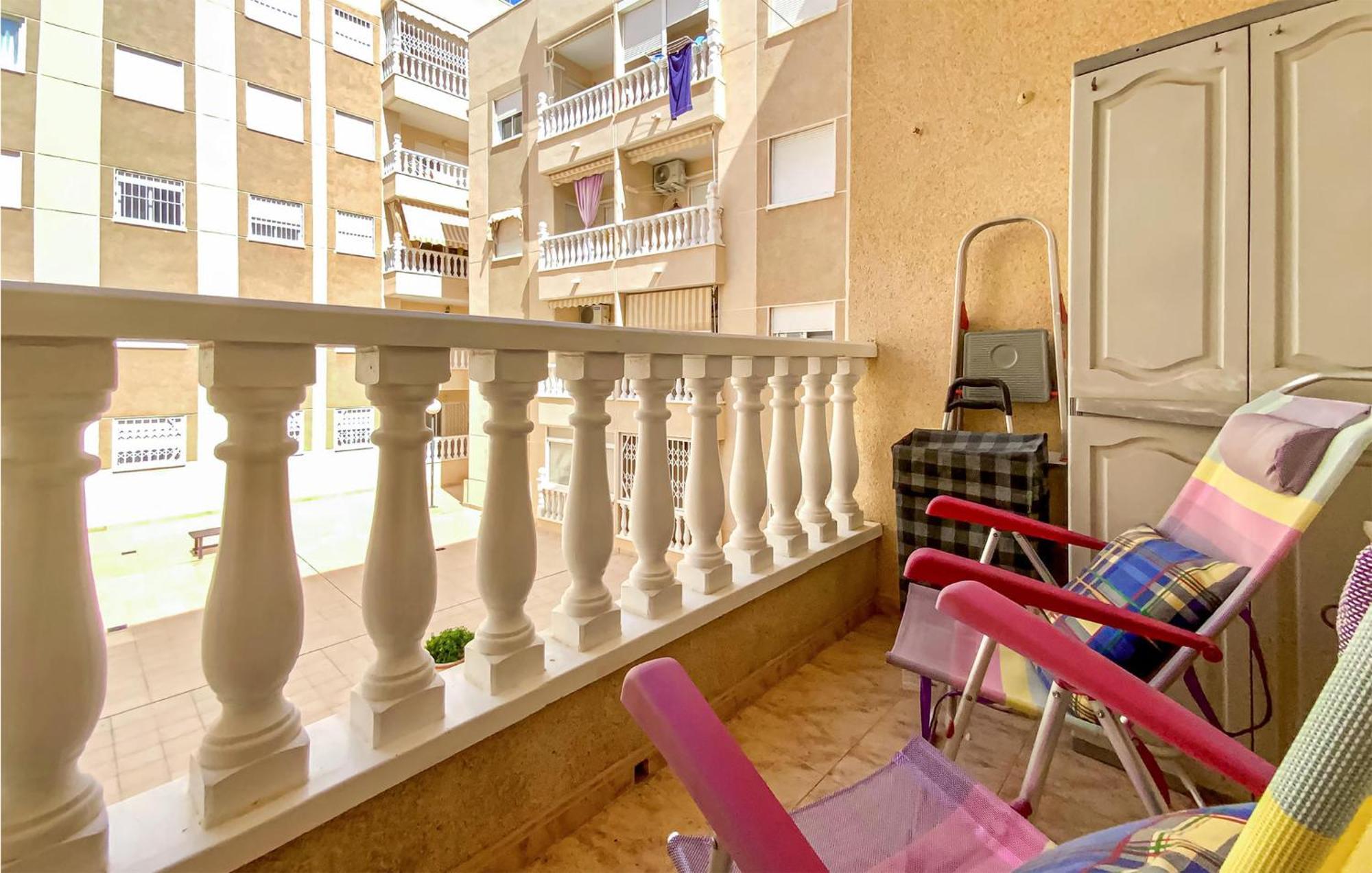 1 Bedroom Pet Friendly Apartment In トレビエハ エクステリア 写真